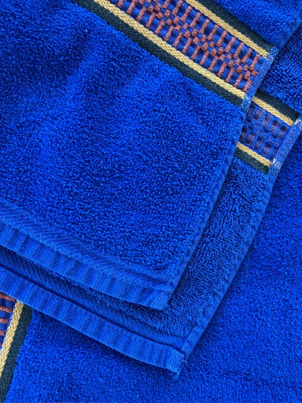 VTG Yves Saint Laurent YSL Bath Towel Bright Blue Embroidered Edge 25x41 France